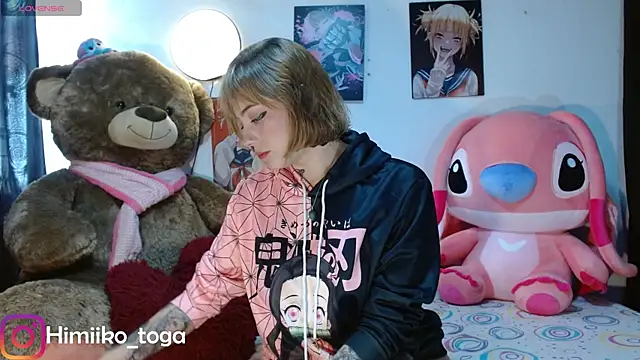 Snapshot of Himiiko_toga chatting on January 8, 2026, 6:25 pm Himiiko toga online show from January 8, 2026, 6:25 pm