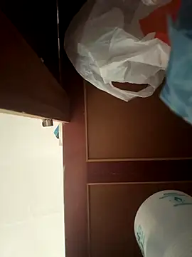 Bombomziin online show from October 8, 2025, 6:19 pm