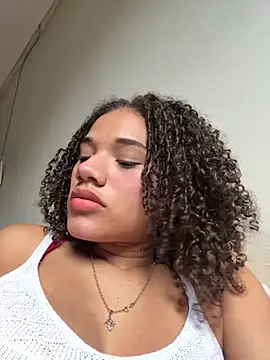 Bombomziin online show from November 13, 2025, 8:24 pm