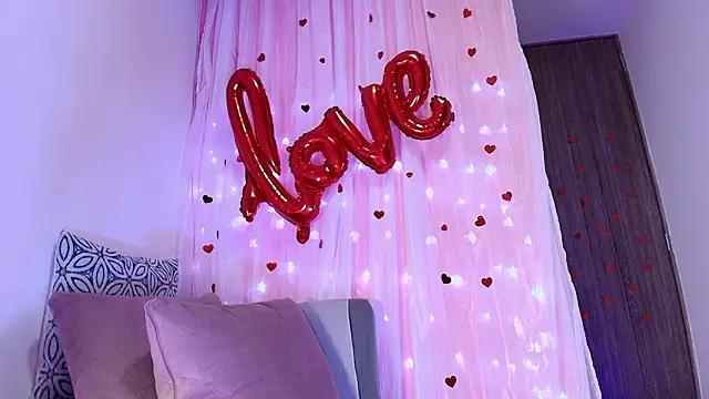 Snapshot of grace_sw chatting on February 24, 2026, 12:17 pm grace sw online show from February 24, 2026, 12:17 pm