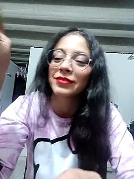 Eloisa smith online show from October 22, 2025, 4:34 am