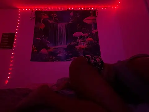 twerkaholic120 online show from October 7, 2025, 2:34 am