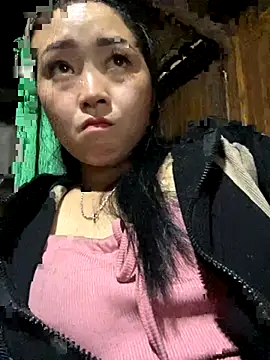 miemie-xx online show from October 28, 2025, 1:06 am