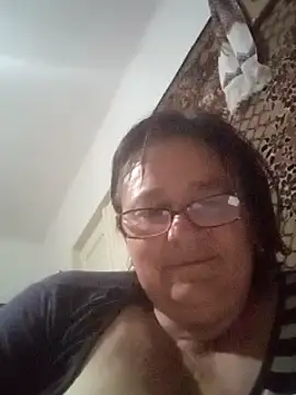 MilaCold5443 online show from May 20, 2026, 7:22 pm