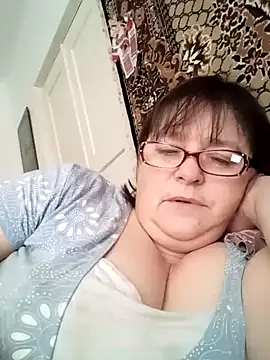 MilaCold5443 online show from February 28, 2026, 9:20 am