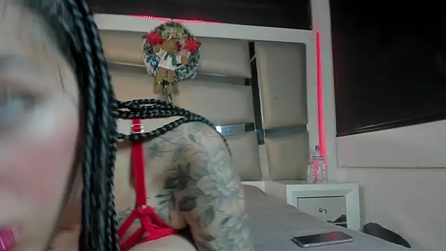 Violeta js online show from January 8, 2026, 4:29 am