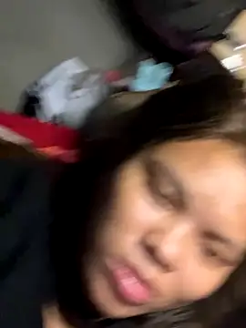 hello-cute online show from December 19, 2025, 1:13 pm