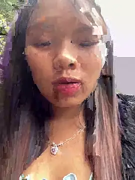 hello-cute online show from November 17, 2025, 4:16 am