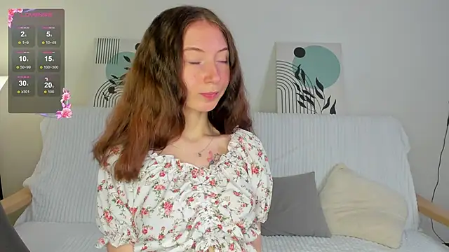 Snapshot of try_love_ chatting on November 5, 2025, 8:06 am try love online show from November 5, 2025, 8:06 am