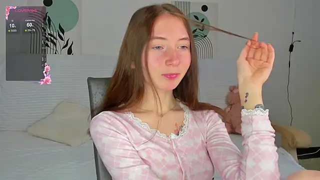 Snapshot of try_love_ chatting on November 21, 2025, 8:02 am try love online show from November 21, 2025, 8:02 am