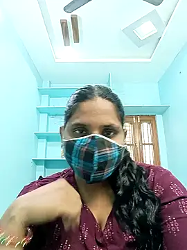 Snapshot of kajal-kajal1 chatting on October 29, 2025, 8:57 am kajal-kajal1 online show from October 29, 2025, 8:57 am