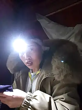 jerry-xx online show from February 3, 2026, 5:38 am