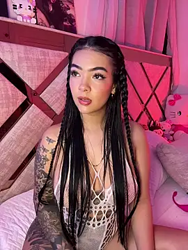 Snapshot of Kiity- chatting on February 7, 2026, 2:52 am Kiity- online show from February 7, 2026, 2:52 am