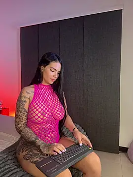 Snapshot of Kiity- chatting on February 27, 2026, 4:56 am Kiity- online show from February 27, 2026, 4:56 am