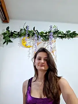 Snapshot of Nika_aa chatting on May 25, 2026, 2:55 am Nika aa online show from May 25, 2026, 2:55 am