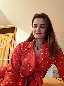 Nika aa online show from October 28, 2025, 2:49 pm