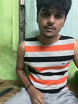 Snapshot of foxythebold chatting on October 24, 2025, 6:40 pm foxythebold online show from October 24, 2025, 6:40 pm