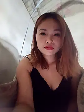 Snapshot of Rabbit-small chatting on December 5, 2025, 3:10 pm Rabbit-small online show from December 5, 2025, 3:10 pm