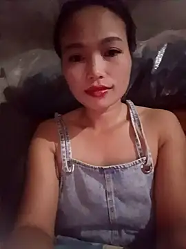 Snapshot of Rabbit-small chatting on October 14, 2025, 3:51 am Rabbit-small online show from October 14, 2025, 3:51 am