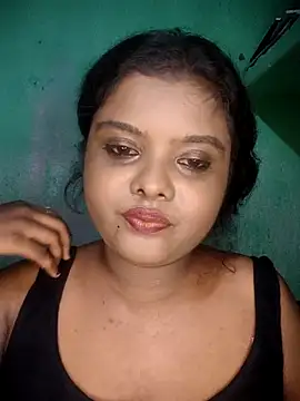 World Top Girl online show from October 16, 2025, 1:52 pm