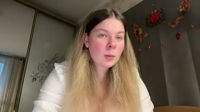 Crave Elise online show from November 15, 2025, 5:11 am