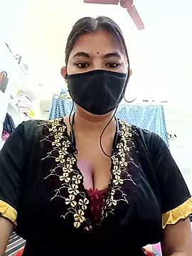 Snapshot of Hot_radhaji chatting on April 13, 2026, 3:21 am Hot radhaji online show from April 13, 2026, 3:21 am