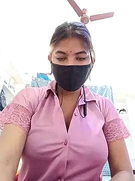 Snapshot of Hot_radhaji chatting on February 21, 2026, 1:29 am Hot radhaji online show from February 21, 2026, 1:29 am