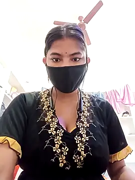 Snapshot of Hot_radhaji chatting on February 25, 2026, 1:39 am Hot radhaji online show from February 25, 2026, 1:39 am