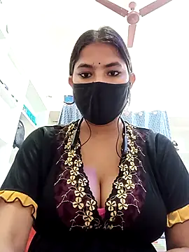 Snapshot of Hot_radhaji chatting on February 9, 2026, 4:27 pm Hot radhaji online show from February 9, 2026, 4:27 pm