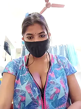 Snapshot of Hot_radhaji chatting on February 12, 2026, 2:50 pm Hot radhaji online show from February 12, 2026, 2:50 pm