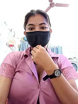 Snapshot of Hot_radhaji chatting on March 18, 2026, 12:25 am Hot radhaji online show from March 18, 2026, 12:25 am