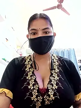 Snapshot of Hot_radhaji chatting on March 11, 2026, 1:43 am Hot radhaji online show from March 11, 2026, 1:43 am