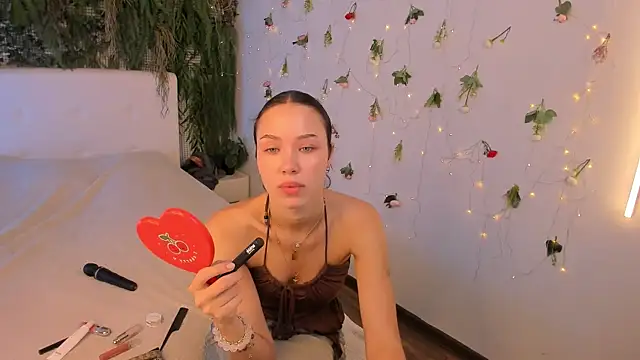 Snapshot of Black_Jenny chatting on July 2, 2026, 9:26 am Black Jenny online show from July 2, 2026, 9:26 am