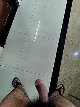 sexyrajuu online show from October 12, 2025, 9:21 am