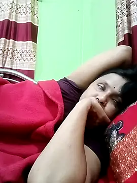 Megla879 online show from November 17, 2025, 11:20 pm