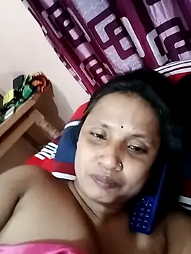 Megla879 online show from November 6, 2025, 1:48 pm