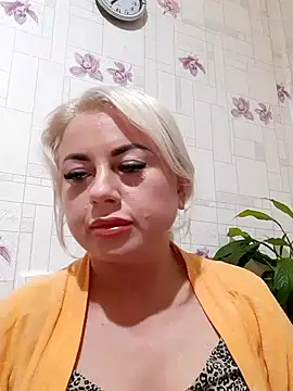 Gelisss online show from October 11, 2025, 4:08 pm