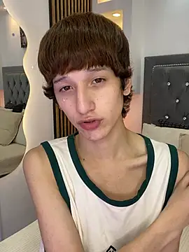 Emo Boy  online show from May 9, 2026, 8:56 pm