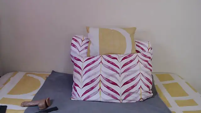 Tillah87 online show from October 19, 2025, 11:02 am