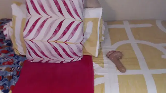 Tillah87 online show from November 14, 2025, 9:35 am