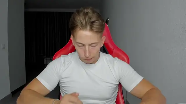 find0m master online show from October 22, 2025, 8:30 pm