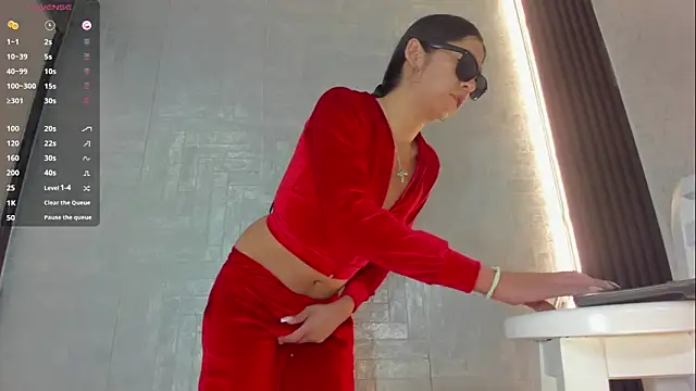 Alisson Steelersexy online show from May 25, 2026, 8:18 pm