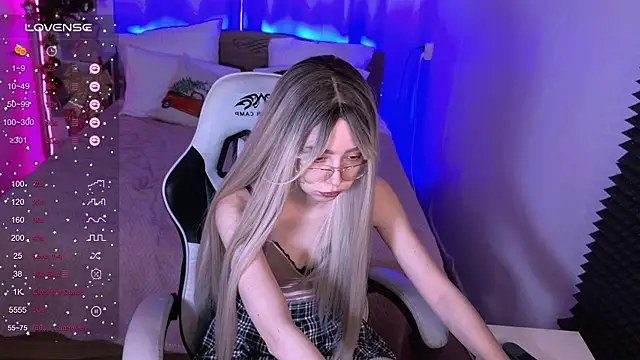 sofiisun online show from January 6, 2026, 5:00 am