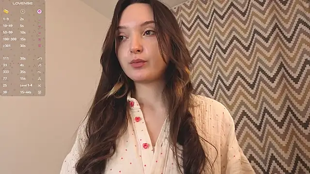 SylviaHamilton online show from April 25, 2026, 1:52 pm