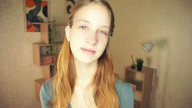 Snapshot of IveyColley chatting on October 26, 2025, 7:20 am IveyColley online show from October 26, 2025, 7:20 am