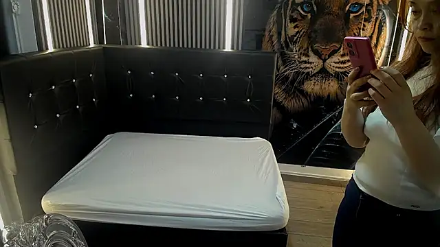 SweetBriana online show from October 22, 2025, 11:53 am