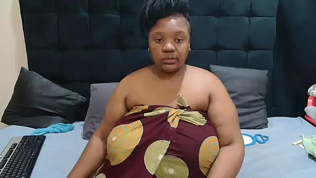 CaramelBootty online show from July 13, 2026, 3:00 pm