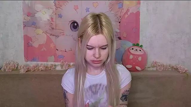 HoneyGold  online show from February 5, 2026, 4:19 am