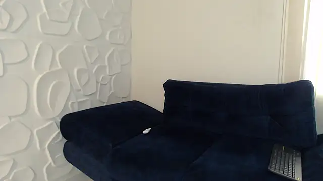 ChloeeRosse online show from October 20, 2025, 11:44 am