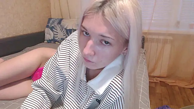 maybe doll online show from December 15, 2025, 1:06 pm